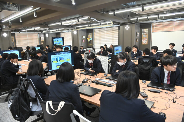 第2学年 進路学習(専門学校体験)を行いました